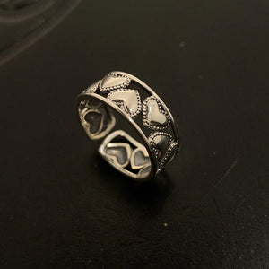 Hearts Band Ring