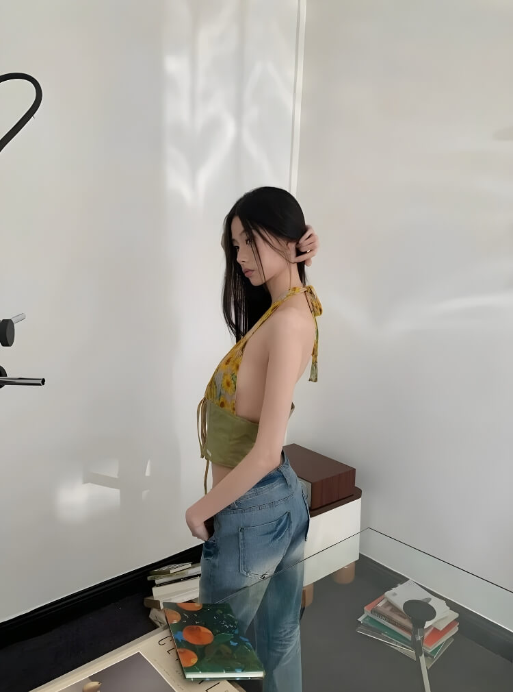 Floral Tie Front Halter Crop Top