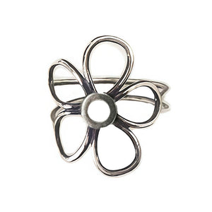 Indie Daisy Loop Ring